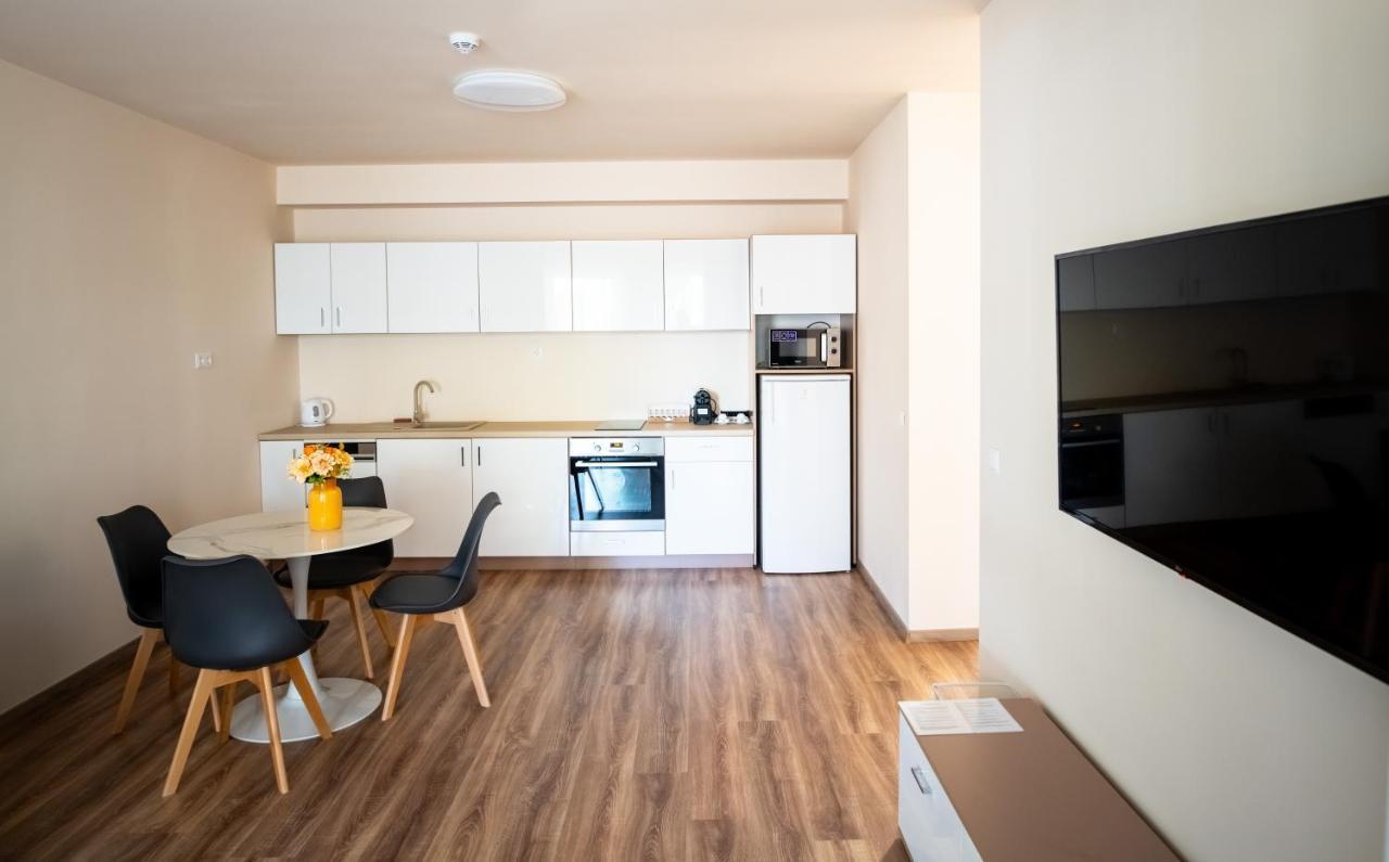 Elixir Panzio Bed & Breakfast Nyírbátor Екстериор снимка