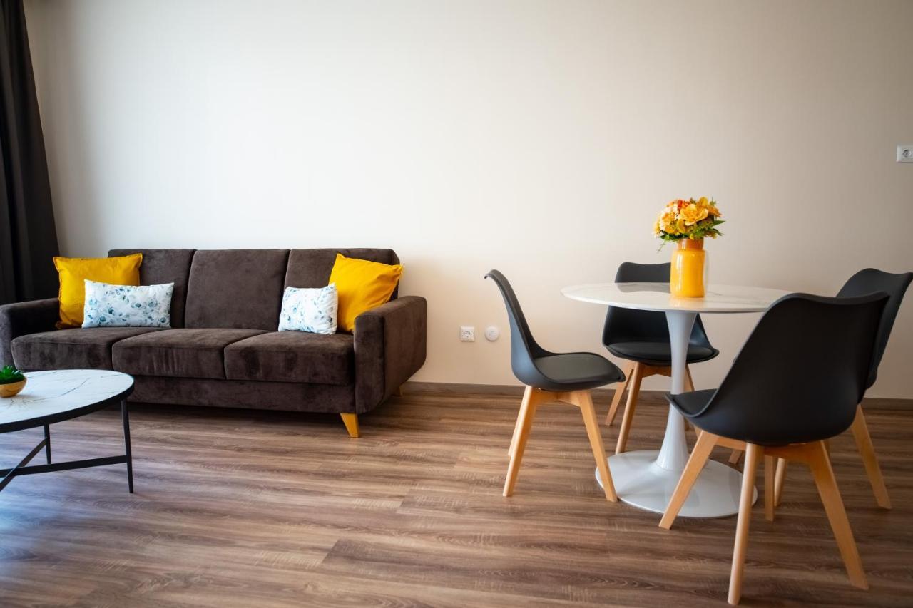 Elixir Panzio Bed & Breakfast Nyírbátor Екстериор снимка